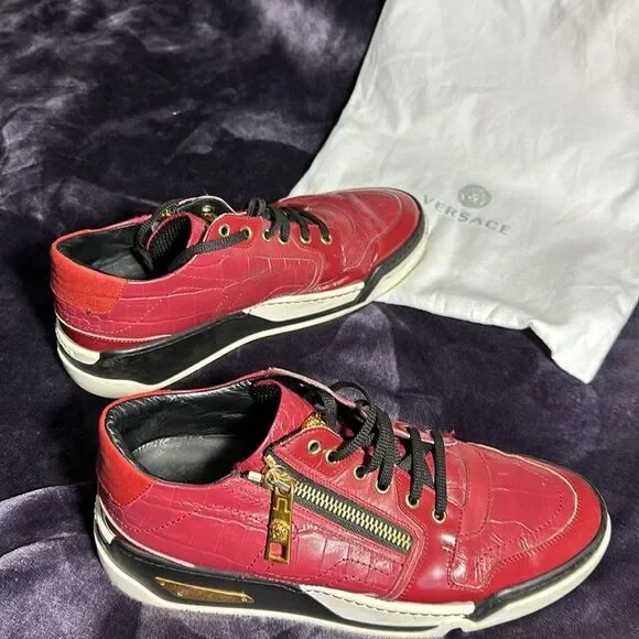 VERSACE Red Leather Low Trainers with Gold Medusa US Men’s Size 10 / EU… - Picture 10 of 16